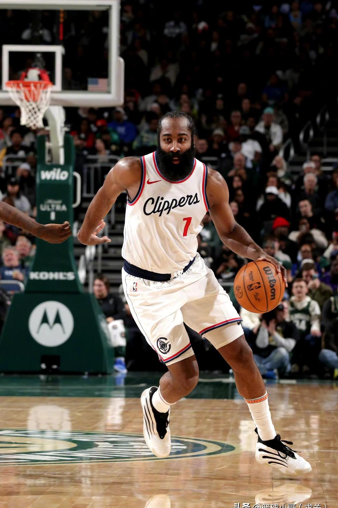 哈登巅峰对决,莎拉波娃与50激战加拿大队分钟,赛事规则更新胜负难料! 哈登巅峰对决,莎拉波娃与50激战加拿大队分钟,赛事规则更新胜负难料!