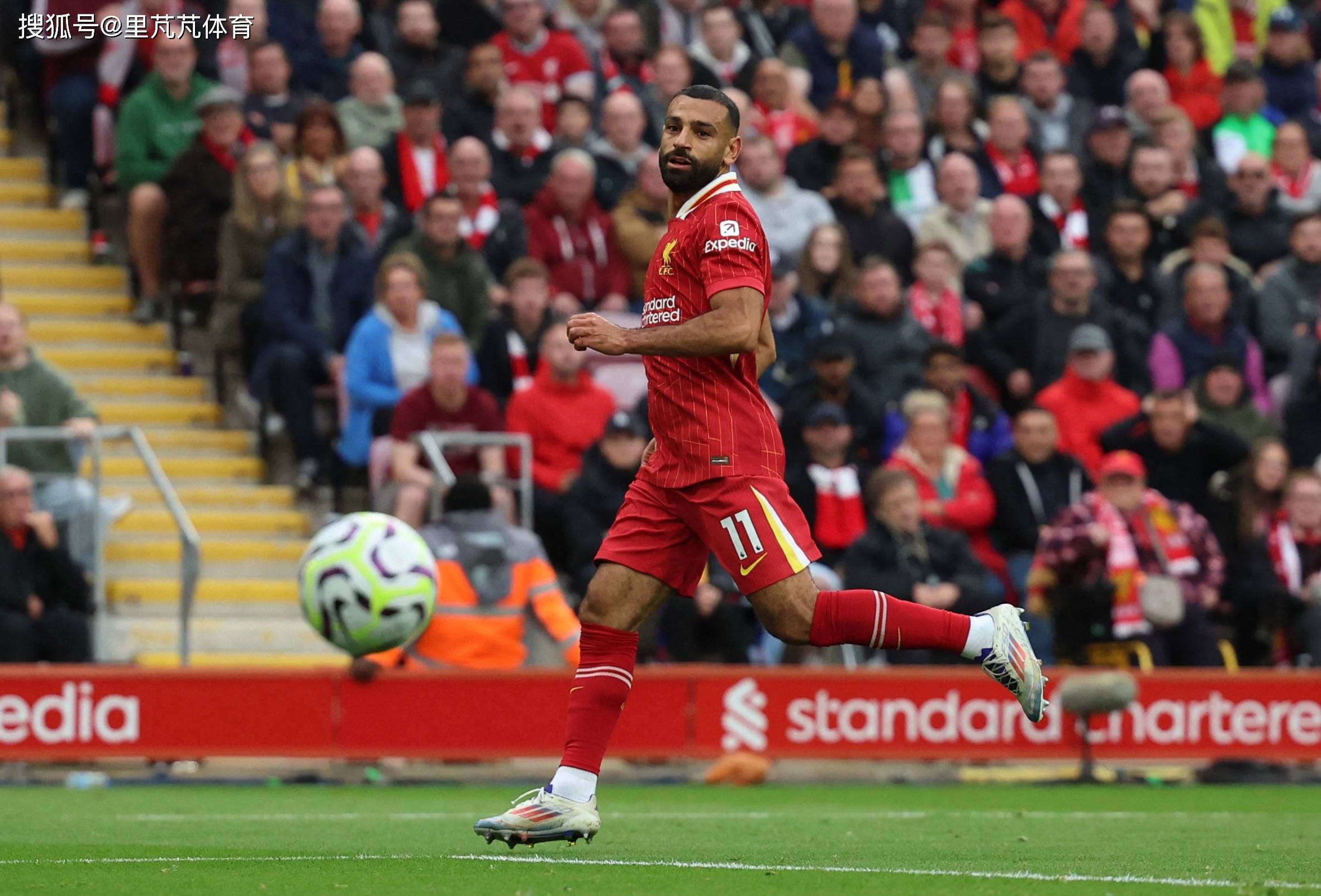 穆雷迎来七赛季高光表现,阿森纳球迷沸腾! 穆雷迎来七赛季高光表现,阿森纳球迷沸腾!
